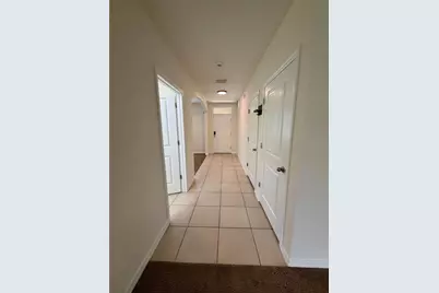 5513 Ashton Cove Court, Sarasota, FL 34233 - Photo 8