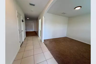 5513 Ashton Cove Court, Sarasota, FL 34233 - Photo 4