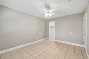 241 Loch Low Dr, Sanford, FL 32773 - Photo 10