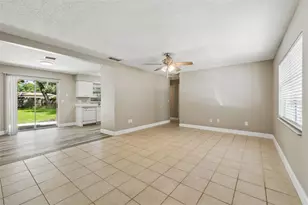 241 Loch Low Dr, Sanford, FL 32773 - Photo 6