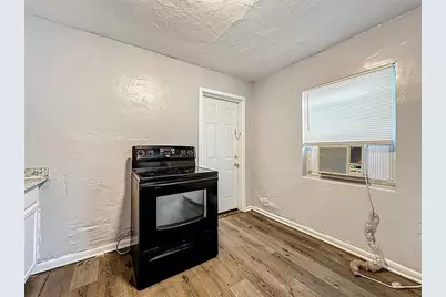 1546 Ella Street, Jacksonville, FL 32209 - Photo 8