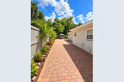1015 2nd Avenue, Titusville, FL 32780 - Photo 12