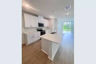 1469 Brekey Way, Zephyrhills, FL 33541 - Photo 8