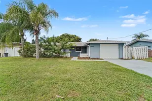10525 Oleander Dr, Port Richey, FL 34668 - Photo 2