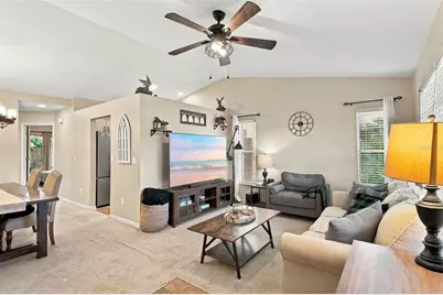 9338 Chandon Drive, Orlando, FL 32825 - Photo 4