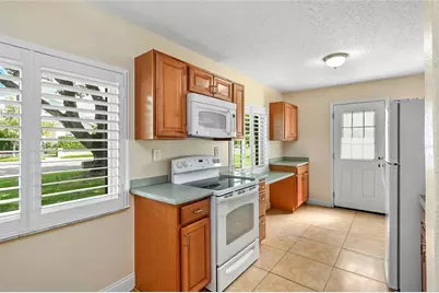 800 W Canton Avenue, Winter Park, FL 32789 - Photo 8