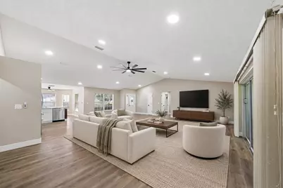 26939 Honeymoon Avenue, Leesburg, FL 34748 - Photo 2