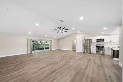 26939 Honeymoon Avenue, Leesburg, FL 34748 - Photo 8