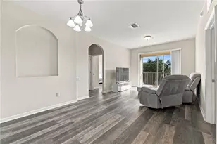 3338 Robert Trent Jones Dr, Orlando, FL 32835 - Photo 2