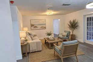 1810 E Carol Dr, Plant City, FL 33563 - Photo 6