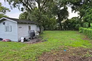 1810 E Carol Dr, Plant City, FL 33563 - Photo 26