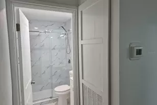 1810 E Carol Dr, Plant City, FL 33563 - Photo 14