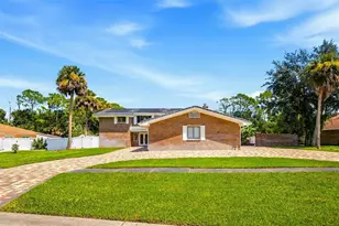 433 Pelican Bay Dr, Daytona Beach, FL 32119 - Photo 1