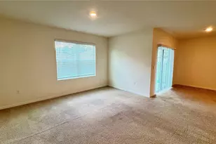 939 Stockport Dr, Kissimmee, FL 34758 - Photo 12