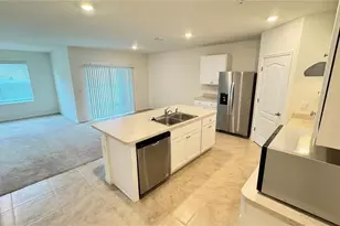 939 Stockport Dr, Kissimmee, FL 34758 - Photo 6