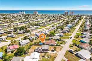 47 Palm Dr, Ormond Beach, FL 32176 - Photo 2