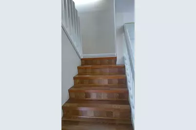 15301 W Pond Woods Drive #303, Tampa, FL 33618 - Photo 6