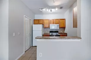 6137 Metrowest Blvd, Orlando, FL 32835 - Photo 10