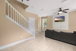 811 Assembly Ct, Reunion, FL 34747 - Photo 6