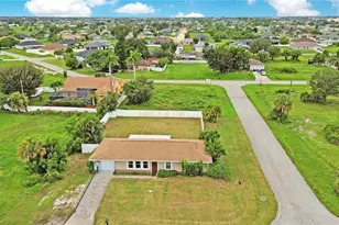 1832 NE 22nd Terrace, Cape Coral, FL 33909 - Photo 30