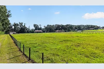 20540 SW 5th Place, Dunnellon, FL 34431 - Photo 10