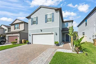 2631 E Lake Pointe Dr, Kissimmee, FL 34744 - Photo 1