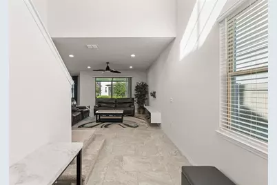 2631 E Lake Pointe Drive, Kissimmee, FL 34744 - Photo 4