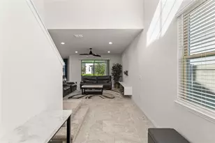 2631 E Lake Pointe Dr, Kissimmee, FL 34744 - Photo 4
