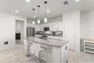 2631 E Lake Pointe Drive, Kissimmee, FL 34744 - Photo 10