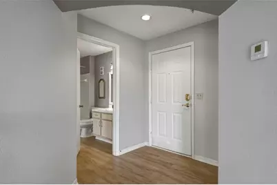 7300 Westpointe Boulevard #725, Orlando, FL 32835 - Photo 4