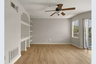 7300 Westpointe Boulevard #725, Orlando, FL 32835 - Photo 8