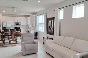 15193 Aqua Sol Ln, Winter Garden, FL 34787 - Photo 6
