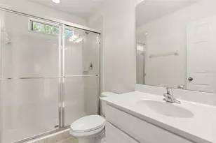 701 Las Fuentes Dr, Kissimmee, FL 34746 - Photo 22