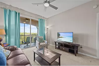1357 Venezia Court #402, Davenport, FL 33896 - Photo 4