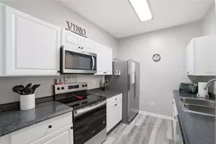 2302 Silver Palm Dr, Kissimmee, FL 34747 - Photo 16