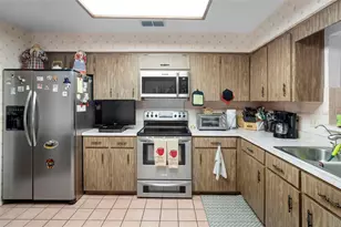 1051 Matterhorn St, Deltona, FL 32725 - Photo 20