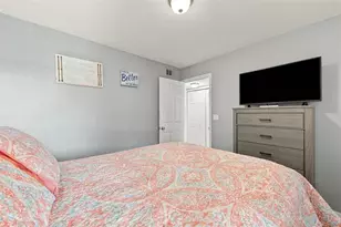 2486 Sweetwater Club Cir, Kissimmee, FL 34746 - Photo 14