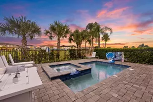 1104 Castle Pines Ct, Kissimmee, FL 34747 - Photo 2