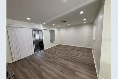 11116 Alderly Commons Court, Orlando, FL 32837 - Photo 10