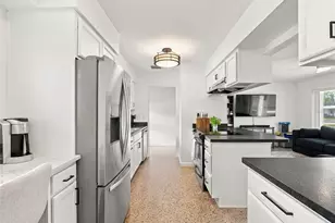 1502 Dove Dr, Orlando, FL 32803 - Photo 4