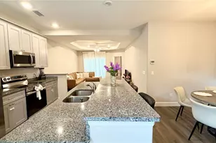 8540 Magnificent Ln, Groveland, FL 34736 - Photo 12