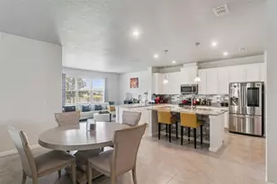 1622 Chelsea Manor Cir, Deland, FL 32724 - Photo 6