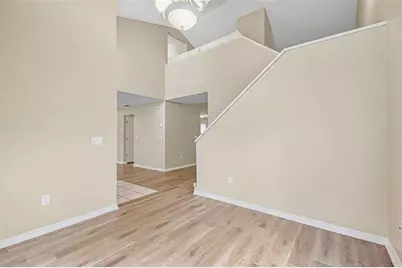 16102 Warden Place, Tampa, FL 33647 - Photo 6