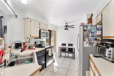 556 Awin Circle SE, Palm Bay, FL 32909 - Photo 6