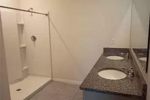 2637 Rowan St, Tavares, FL 32778 - Photo 6