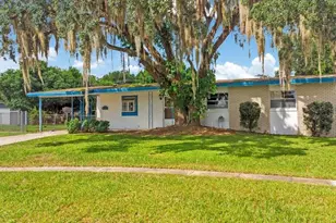 4004 Louisburg Ln, Orlando, FL 32808 - Photo 2