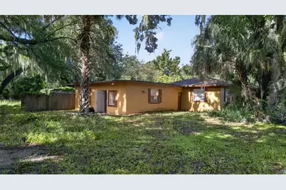 4020 Magnolia Drive, Leesburg, FL 34748 - Photo 2