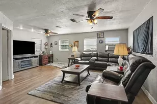 200 16th St, Saint Cloud, FL 34769 - Photo 4