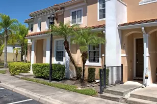 3095 Seaview Castle Dr, Kissimmee, FL 34746 - Photo 2