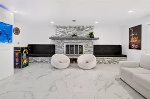 550 Mendel Ln, Titusville, FL 32796 - Photo 8